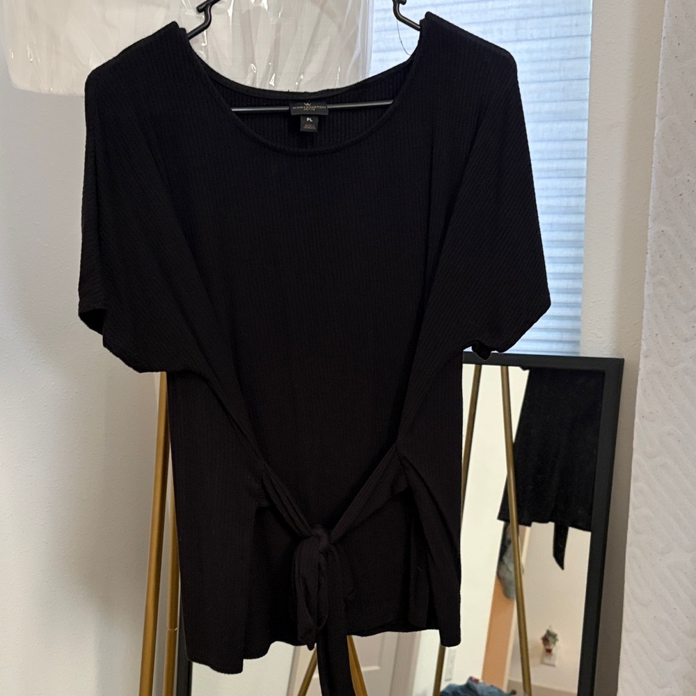 Worthington Black Short Sleeve Tie-Front Top